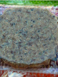 Una foto de Burguers de poroto y quinoa