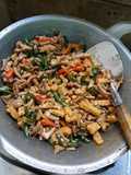 Tumis usus campur tempe