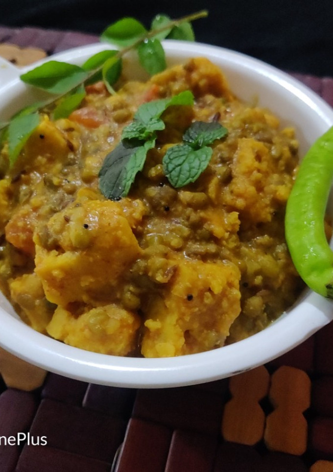 મગ અને ઢોકળી નું શાક રેસીપી મુખ્ય ફોટો