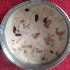 A picture of Semiyan Payasam.