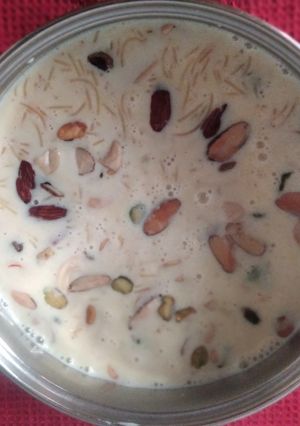 A picture of Semiyan Payasam.
