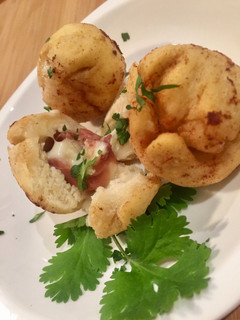 Una foto de Pizzottelle rellenas de mozzarella y jamón