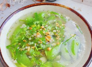 Hình của món 🔸️CANH MƯỚP NẤM ĐÙI GÀ NẤU THỊT BĂM.