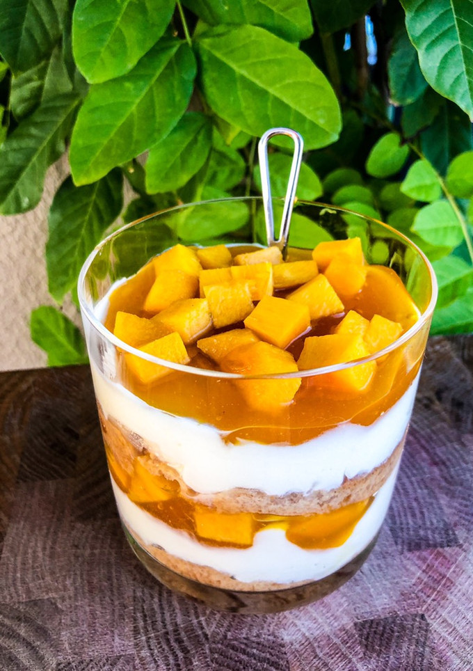 Una foto de Tiramisú de mango