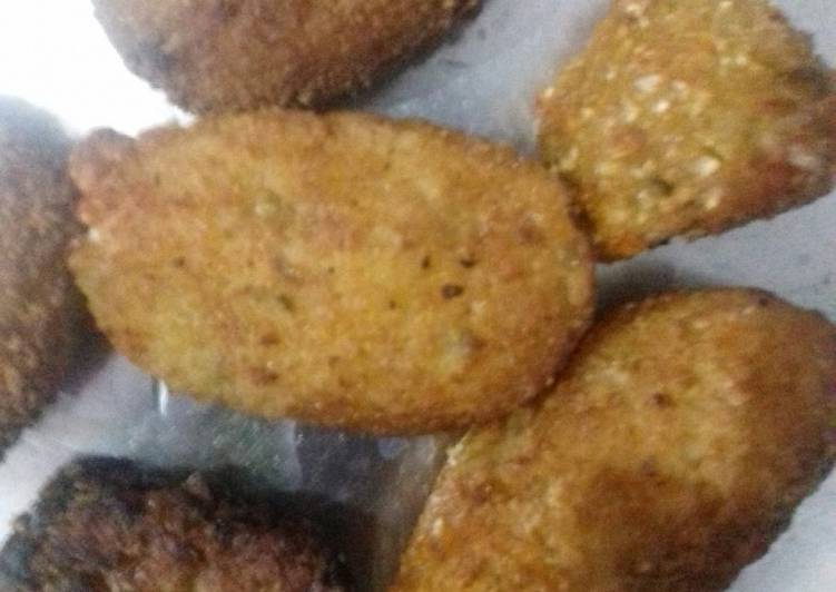 Urad daal pakoda