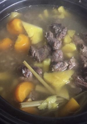 Hình của món Bò hầm thơm.
