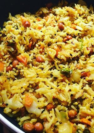 A picture of Spicy Peanut Rice.