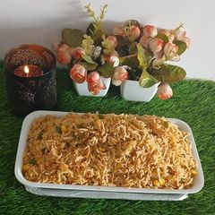A picture of Malaysian chicken fried rice.