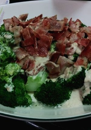 白漿培根花椰菜 的食譜成品照片