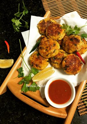 A picture of Egg Paneer Tikki.