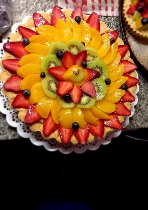 Una foto de Torta frutal 🍓🥝🫐🥭