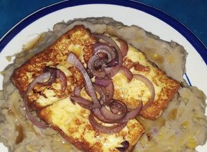 Una foto de Rico mangu de plátano y yautia coca