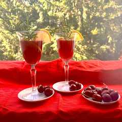 Foto di Spritz analcolico con limo e ciliegie