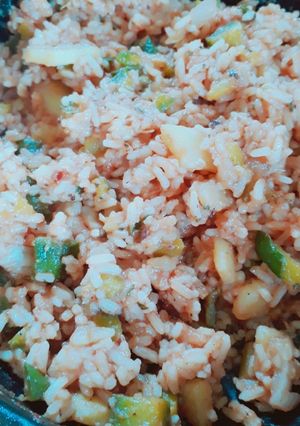 Una foto de Guiso de arroz bien humilde😊