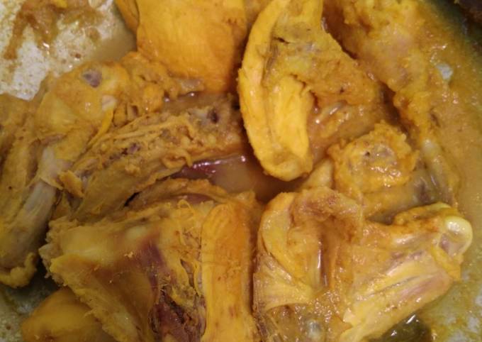 Ternyata ini loh! Bagaimana cara bikin 43_2.Ungkep Ayam Bumbu Kuning  sesuai selera