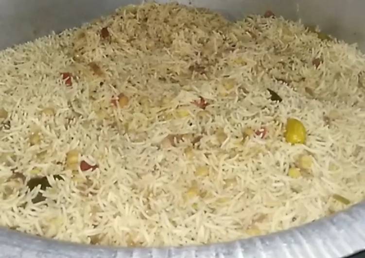 Recipe of Any-night-of-the-week Kabuli channa pulao #Cookpadapp
