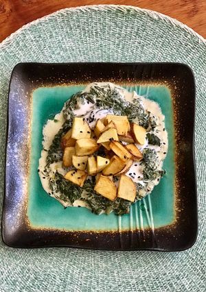 Una foto de Acelga a la crema con papitas fritas