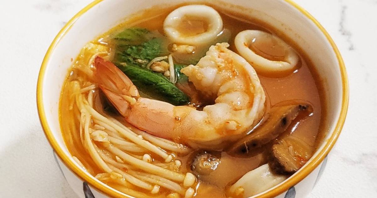 Resep Tom Yum Seafood Ala Chef Devina Hermawan Oleh Ricke Cookpad