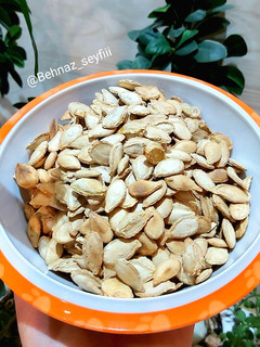 عکسی از دستور تخمه کدو بوداده