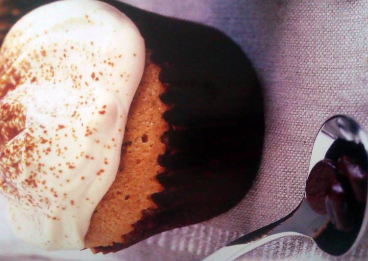 Espresso cupcakes with mascarpone cream