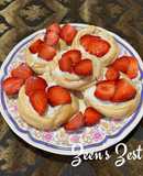 Mini Pavlovas