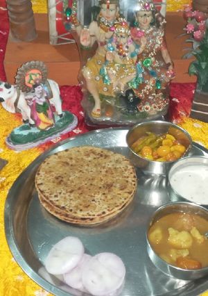 A picture of Stuffed Paratha.