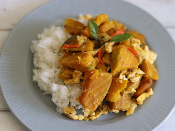 Easy Ways Prepare|Recipe} Stir fry pumpkin with garlic and chilli, So Delicious