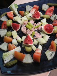 Una foto de Ensalada de atún con higos