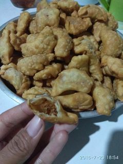 Foto resep Pastel abon mini dengan foto step by step