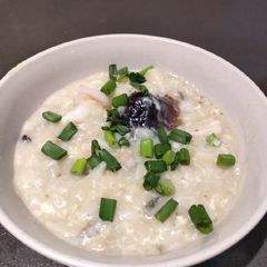 A picture of Seafood Congee.