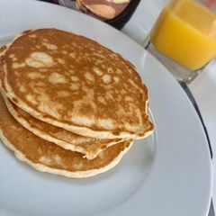 A picture of Fluffy pancakes.
