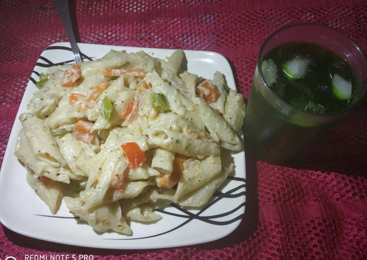 White sauce pasta