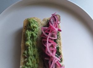 Una foto de Choripan a la mexicana