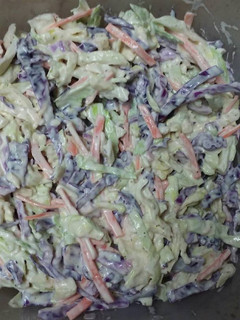 A picture of Crunchy Coleslaw.