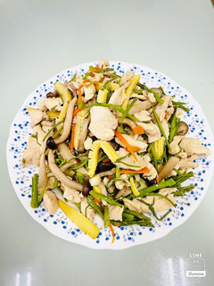 蘆筍花炒雞柳 的食譜成品照片