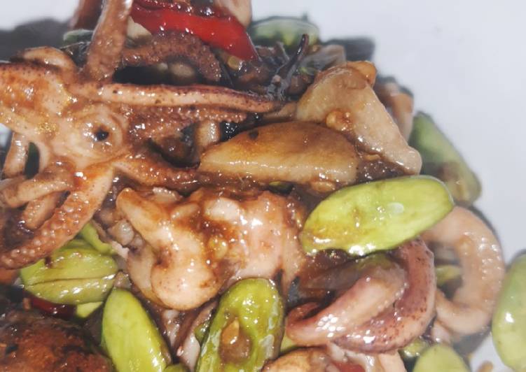 Mudah Cepat Memasak Cumi asin tumis pete Ala Warteg