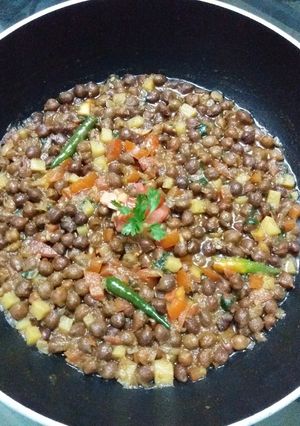 ছোলা ভুনা (chola bhuna recipe in Bengali) রেসিপির প্রধান ছবি