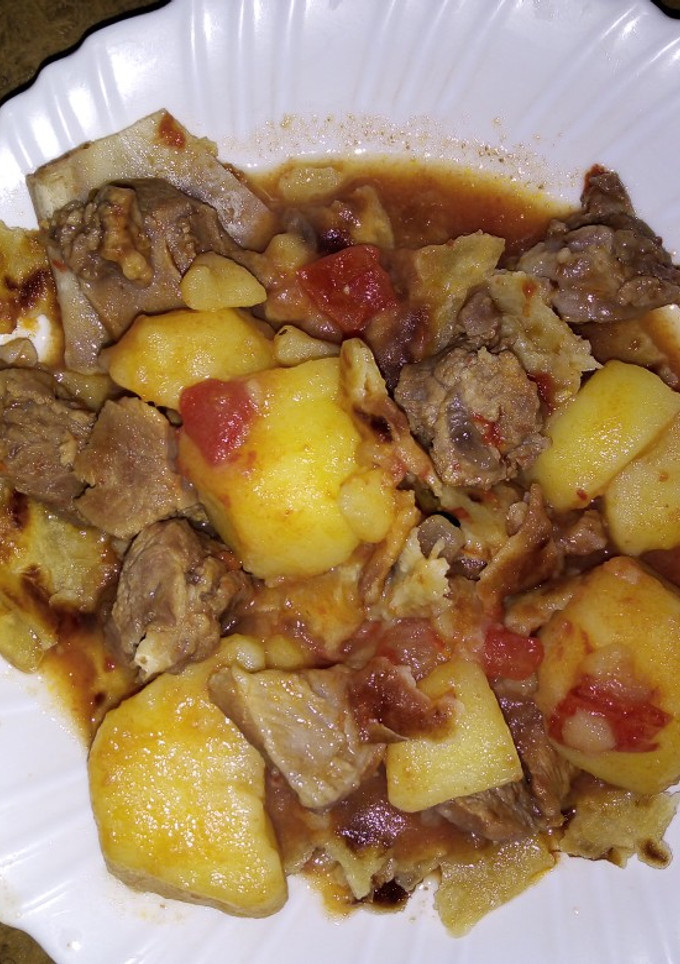 A picture of Beef stew with potatoes #4 week challenge#authormarathon.