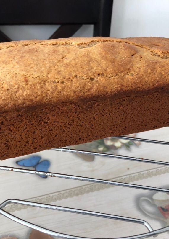 Una foto de Budín de manzana, canela y miel