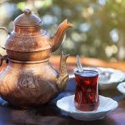 A picture of Turkish tea (çay) (Turkey).