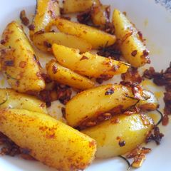 A picture of Paprika Sauteed Potatoes#VeganContest.