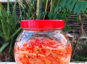 Hình của món Mắm tôm chua Huế.