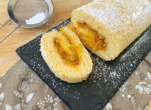 Foto di Rotolo di pasta biscotto con marmellata di arance