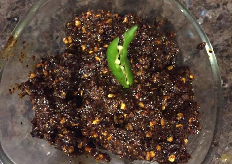 Easiest Way to Make Award-winning Garlic and dry red chilli ki chutney