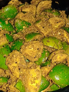आम का अचार (Aam ka achar recipe in hindi) रेसिपी मुख्य फोटो