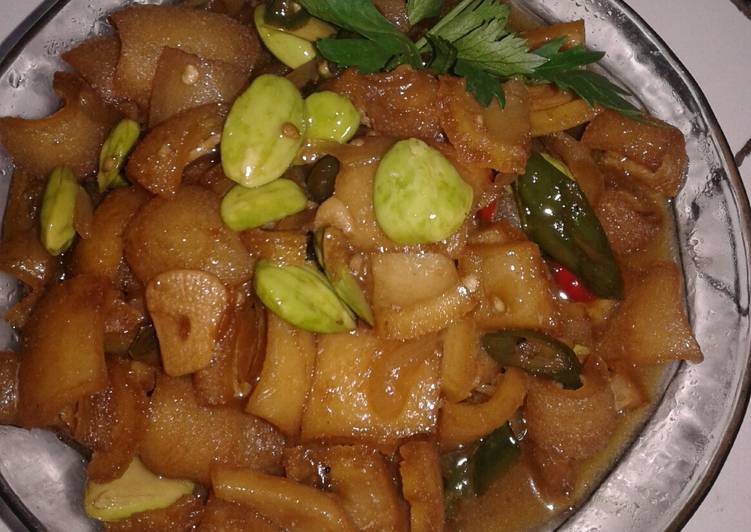 Kikil pete masak kecap cabe ijo