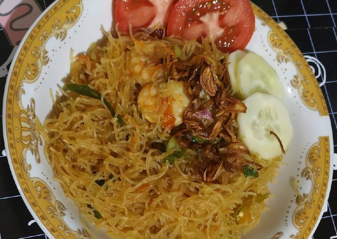 Standar Resep mudah membuat Bihun Goreng Cabe Hijau  nagih banget