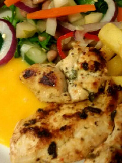 Foto resep Lemon Butter Chicken with Hollandaise Sauce