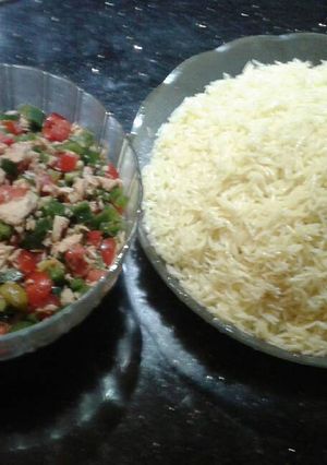 صورة لوصفة تونة بالخضار