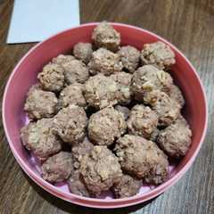 Bola bola daging রেসিপির প্রধান ছবি